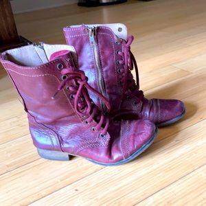 Burgundy lace up Steve Madden